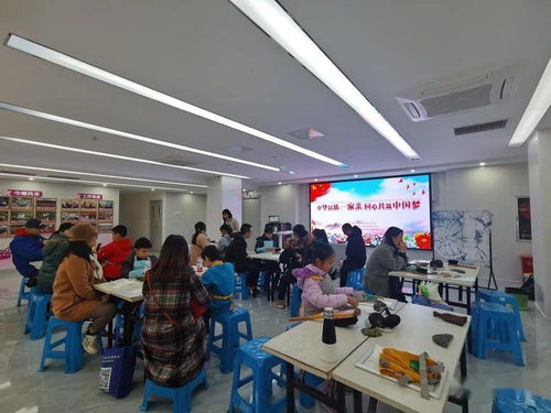 體驗傳統(tǒng)工藝 傳承中華文化——市婦聯(lián)2020年親子文創(chuàng)研學(xué)活動紀實